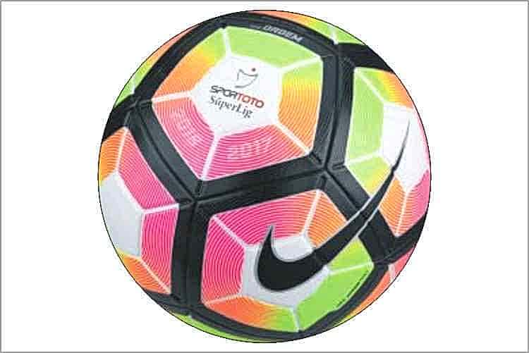 Nıke Ordem 4 Onaylı Maç Topu